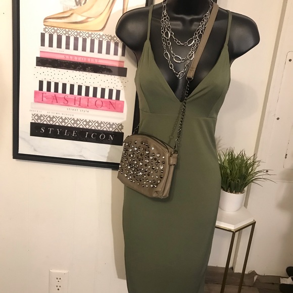 Cute Chic Dress - Picture 4 of 4